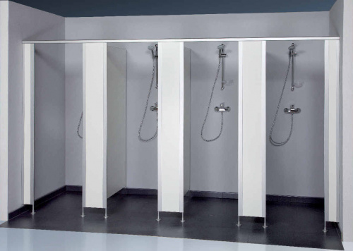 sanitární stěny, sanitární příčky - standartní provedení řadových sprchových koutů
